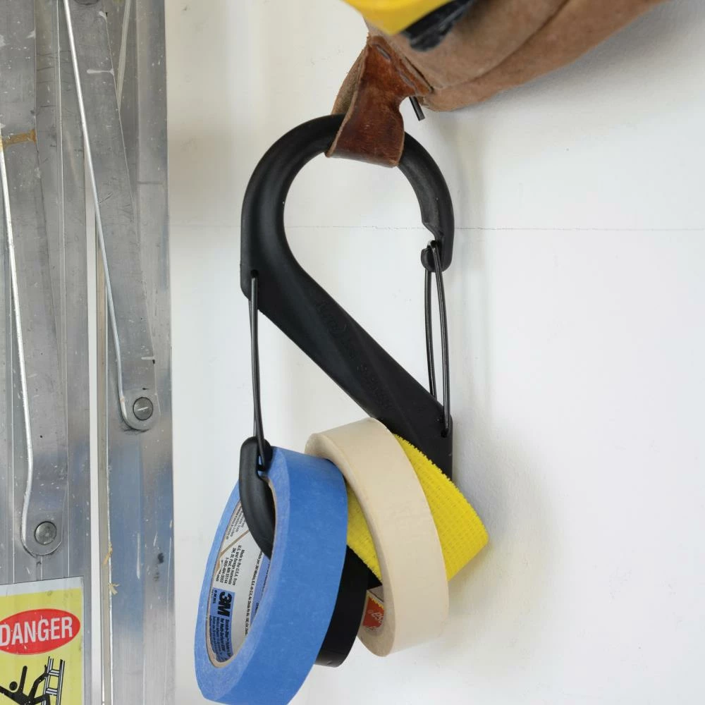 Nite Ize Carabiners S-Biner® Plastic Dual Carabiner #10- Black 5 Nite Ize Carabiners S-Biner® Plastic Dual Carabiner #10- Black - Image 5